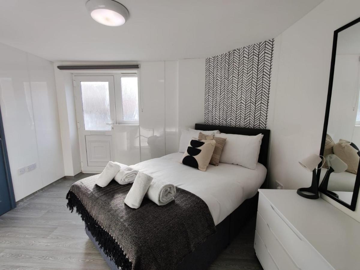 Double Ensuite Rooms Swansea Kültér fotó