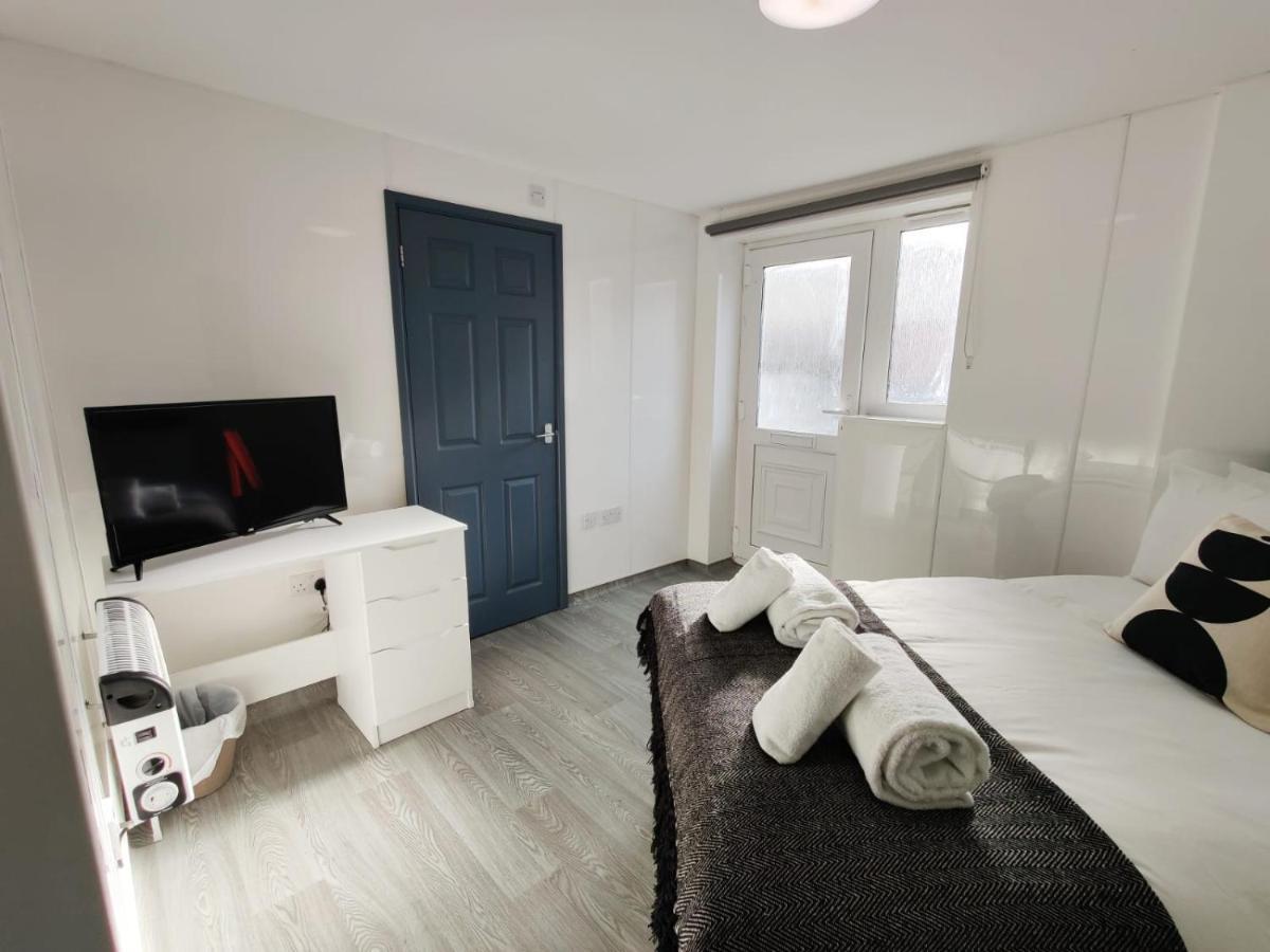 Double Ensuite Rooms Swansea Kültér fotó